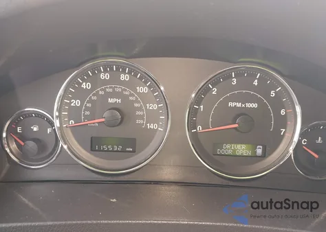 2008 Jeep Grand Cherokee Laredo z USA, uszkodzony, nr VIN 1J8GR48K38C227008